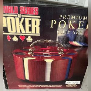 World Series Premium Poker Set Like New Used Once.